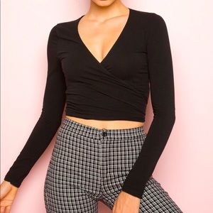 Brandy black wrap top